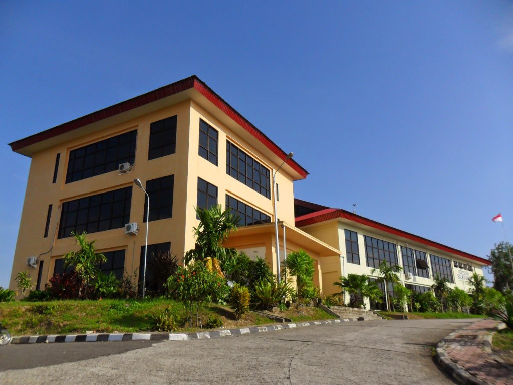 Pendirian Politeknik Negeri Balikpapan tahun 2002