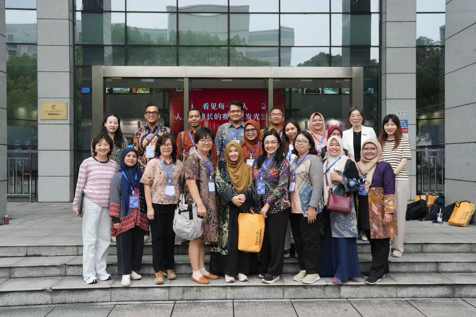 Dosen Poltekba Tingkatkan Kompetensi Global melalui Pelatihan Digital Intelligent Accounting and Finance di Zhejiang Business Technology Institute, China