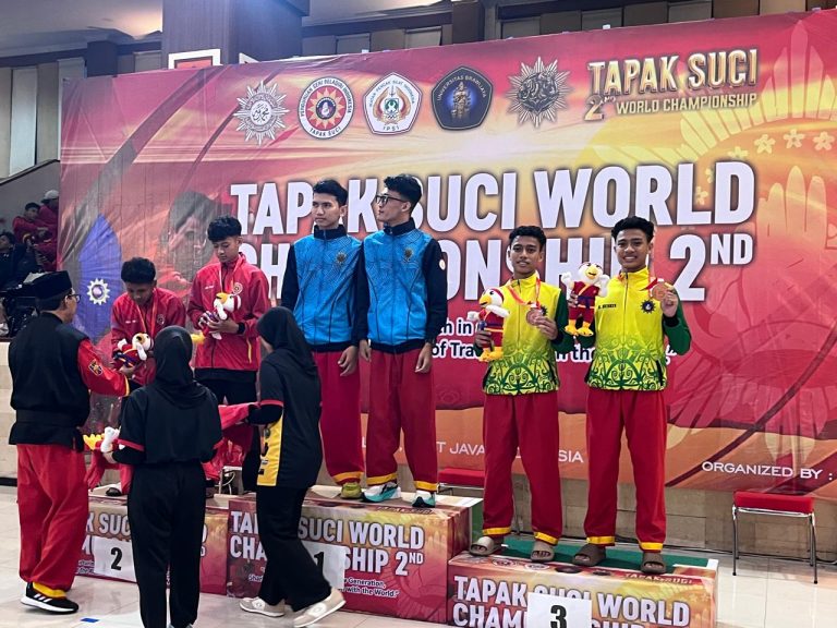 Poltekba Torehkan Prestasi Internasional: Dua Mahasiswa Raih Medali Perunggu di Pencak Silat Dunia